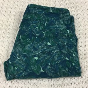 LuLuRoe Feather Leggings in OS